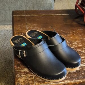 MIA  Black Slip-On Slippers
